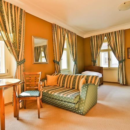 U Schnellu Hotell Praha Eksteriør bilde