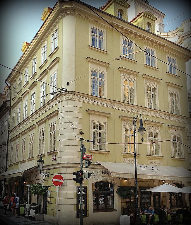 U Schnellu Hotell Praha Eksteriør bilde